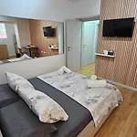 Coco\'S Apartment